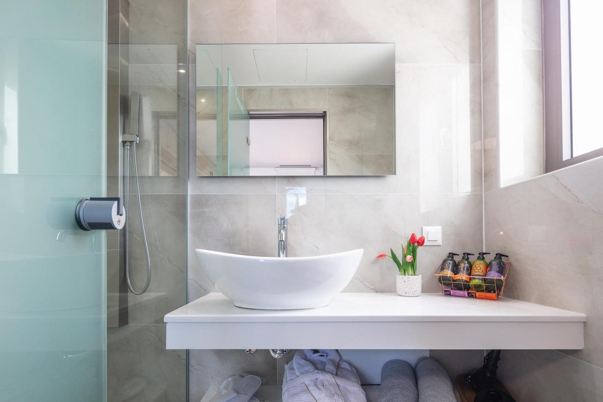 Oinolithos Luxury Villas Kalamaki  Exterior photo